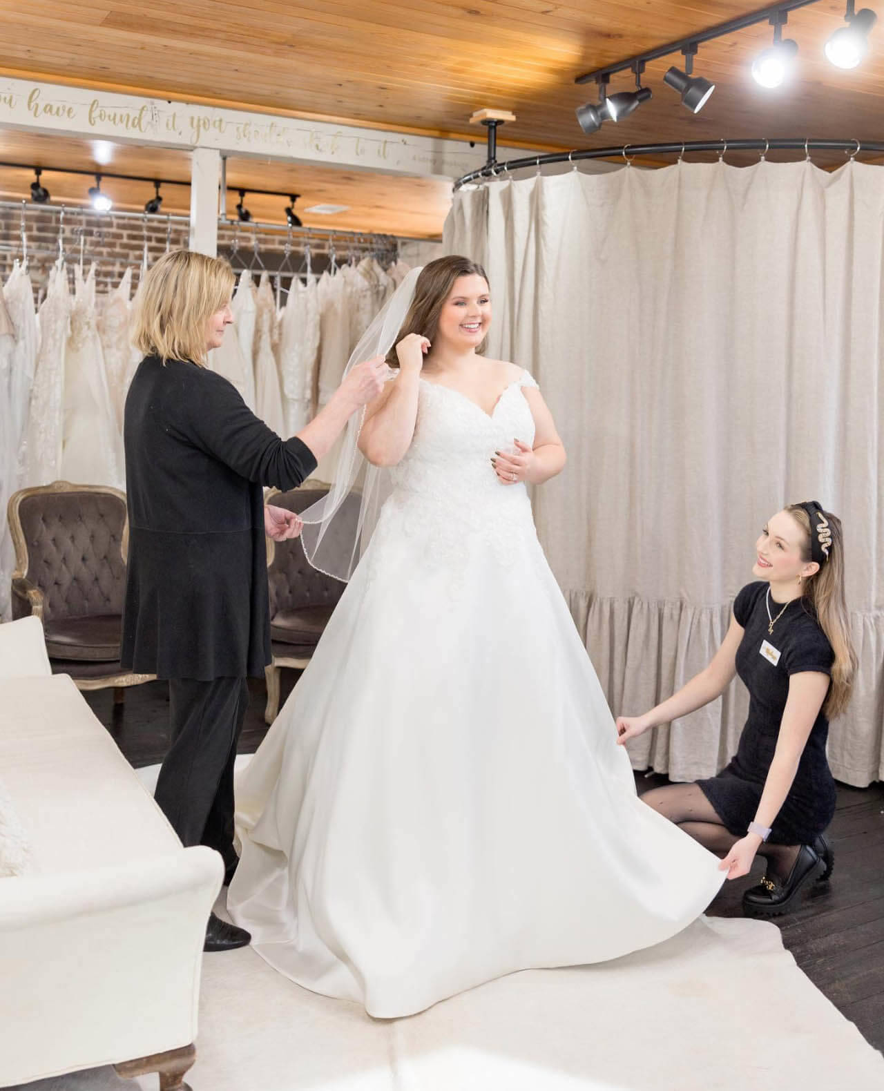 Bridal Buddy – Your Little Secret Bridal & Prom Boutique